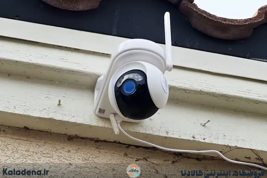 the reolink atlas pt security camera on the front of a house 2